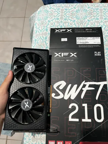 Placa de Video RX 6650 XT