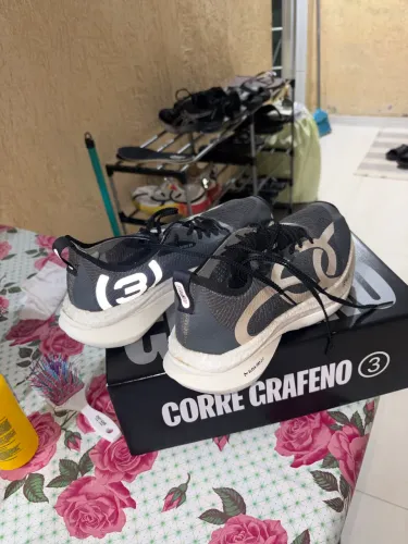 Corre grafeno 3 cinza , usado, apenas 50 km rodados