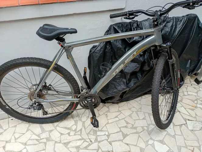Bicicleta Mountain. Nova. Paguei 1400. Nota fiscal