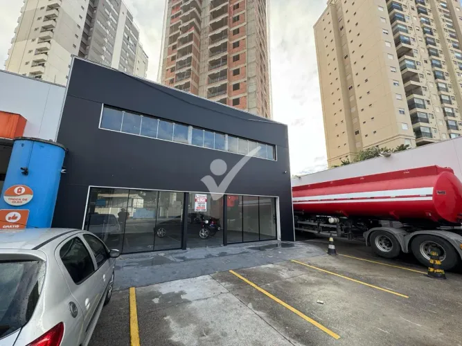 Ótimo Salão Comercial para Alugar Av. Dr. Eduardo Cotching