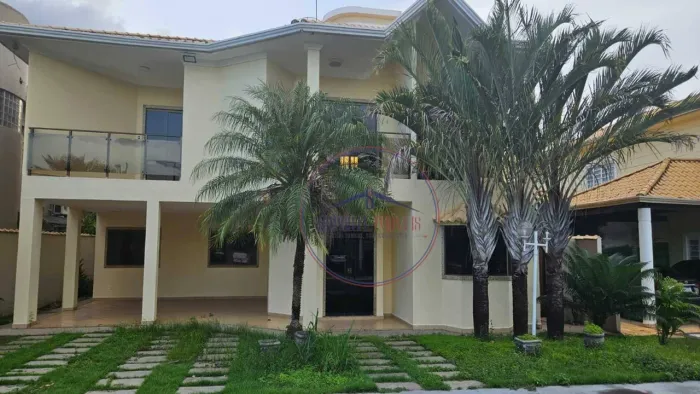 VENDO LINDO SOBRADO CONDOMÍNIO VILA DEL FIORI