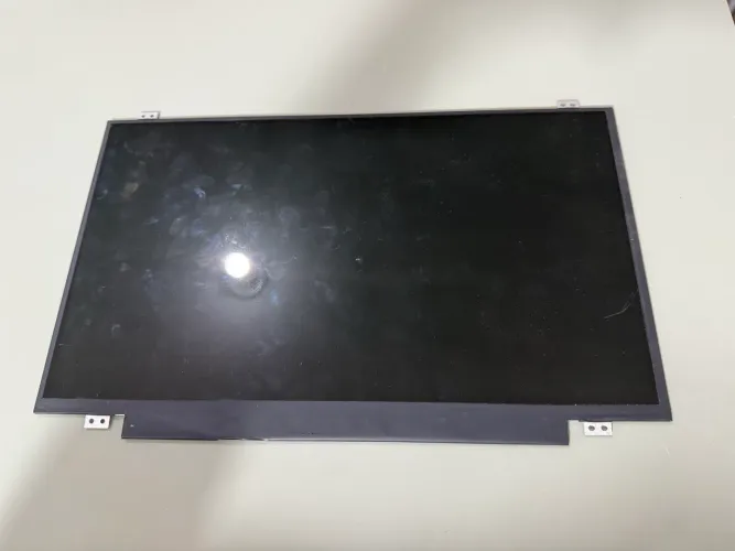 Tela led slim 14 polegadas 30 pinos