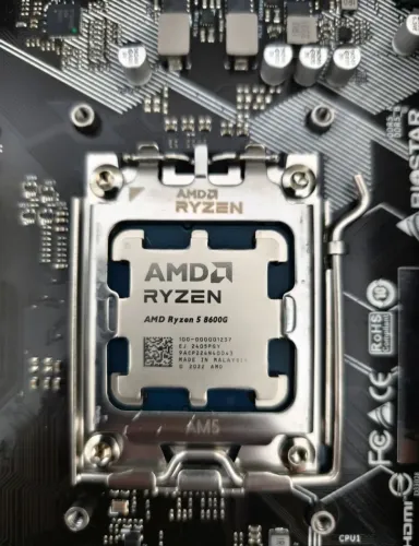 Ryzen 5 8600g