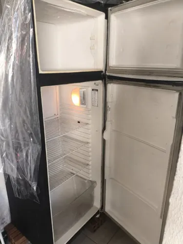 Geladeira á Venda!