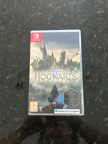 Hogwarts Legacy - Mídia Física para Nintendo Switch