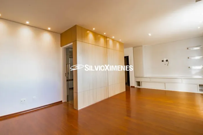 Apartamento com 3 quartos à Venda, Savassi - Belo Horizonte