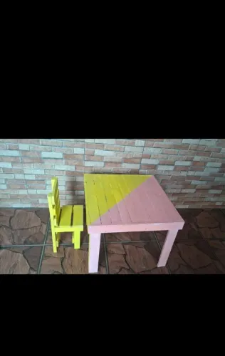 Mesa infantil