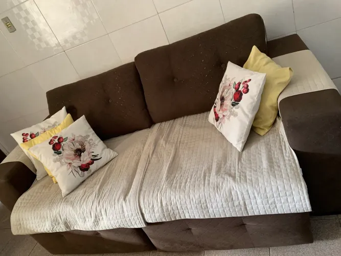 Sofá 3 lugares 