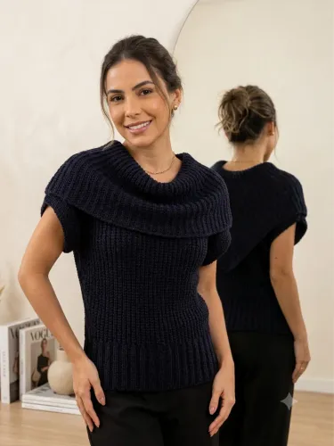 Blusa tricô tam P / M preta manga curta 