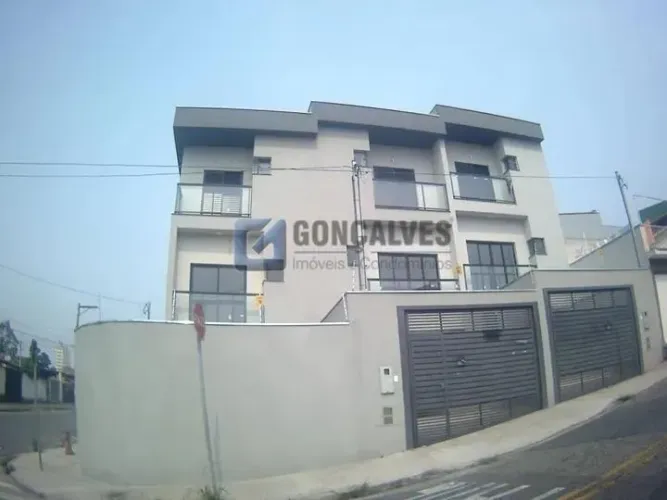 Sobrado Residencial em Vila Lucinda, Santo André 2 Suítes, 3 Vagas