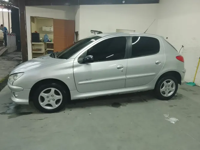 Peugeot 206 Moonlight 1.4 Flex 8V 5P 2008