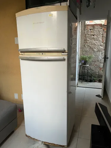 Vendo geladeira