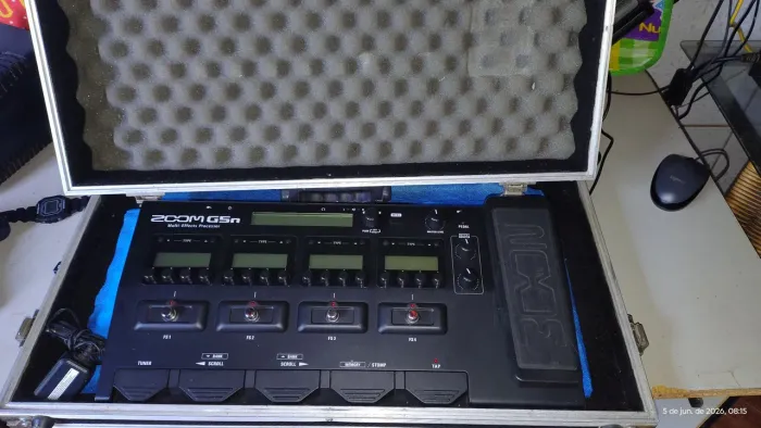 Pedaleira zoom g5N + Case