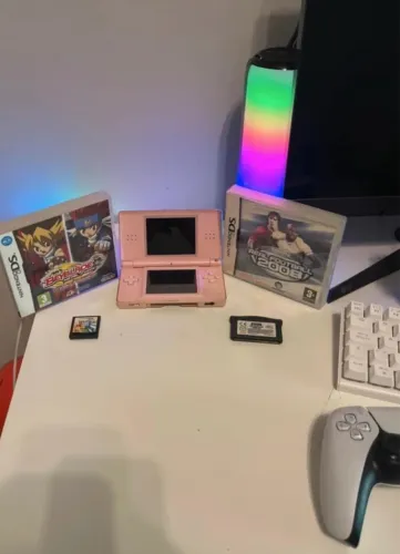 Console Nintendo DS Lite + Jogos
