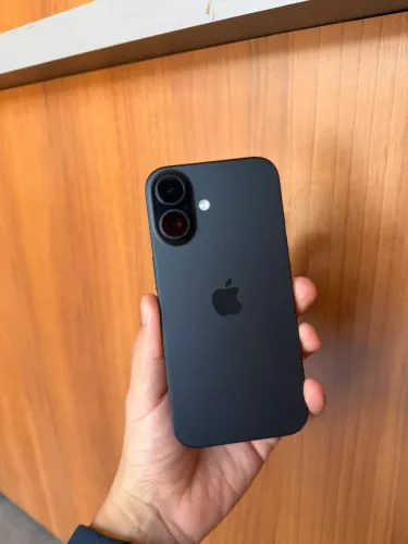iPhone 16 128gb