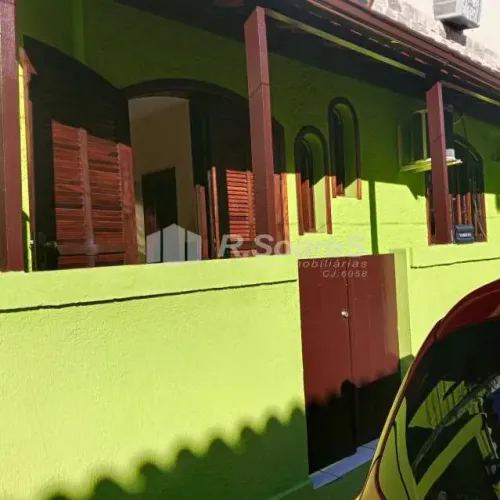 Apartamento com Área Privativa : / Residencial / Madureira