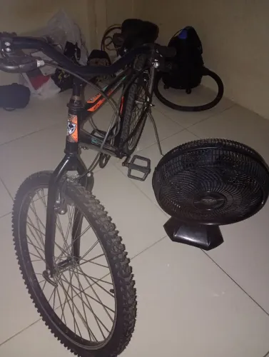 Vendo bicicleta mas ventilador