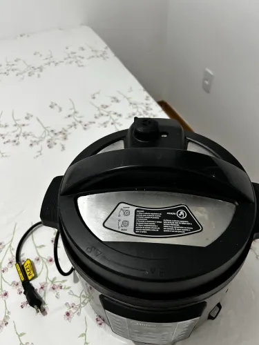 Panela de pressão elétrica 