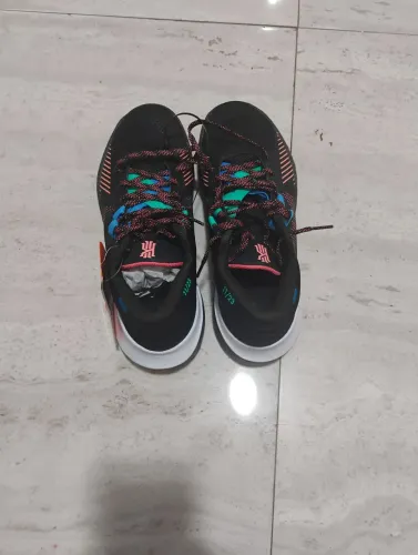 Nike Kyrie Flytrap V (ou Flytrap 5)