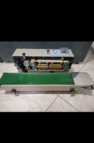 Seladora automática