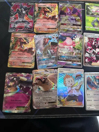 Cartas Pokémon originais - kit com 260 cartas em média
