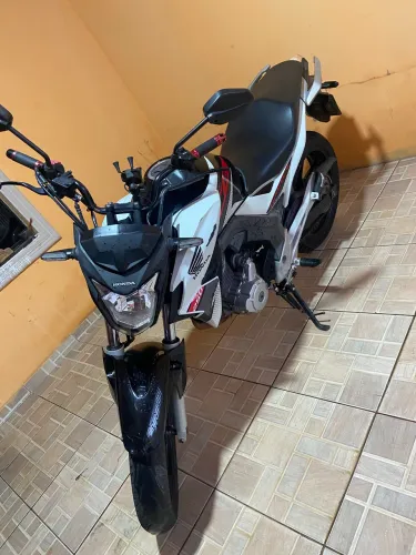 Vendo Honda CB Twister 250