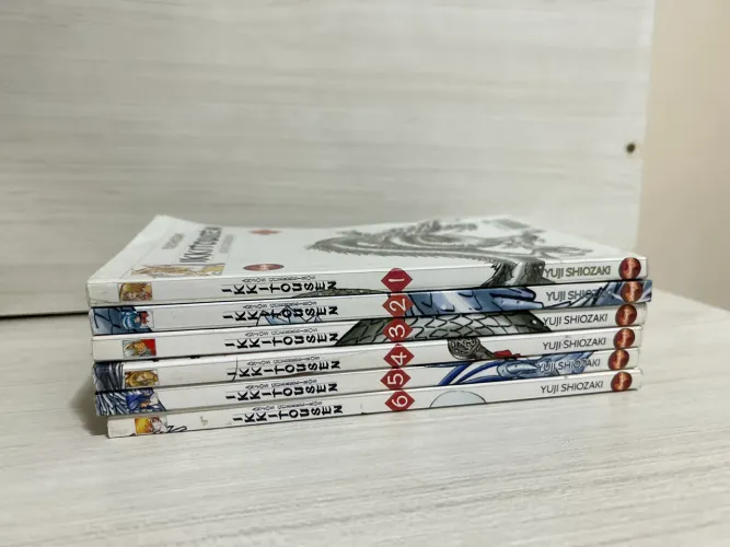 6 Mangás Ikkitousen usados em ótima condição