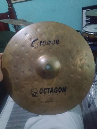 Crash 16 polegadas Octagon