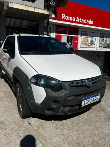 Fiat Strada Adventure1.8/ 1.8 Locker Flex CD 2019