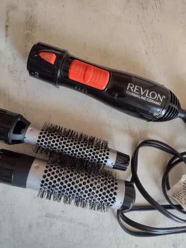 Escova Modeladora Revlon Ceramic