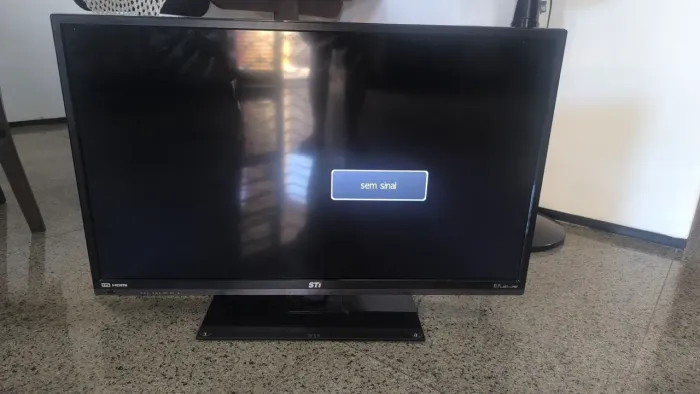 TV Semp Toshiba LED 39" + HDMI