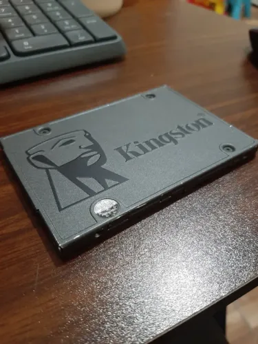SSD Kingston 240GB SATA - Saúde 90%, funcionando