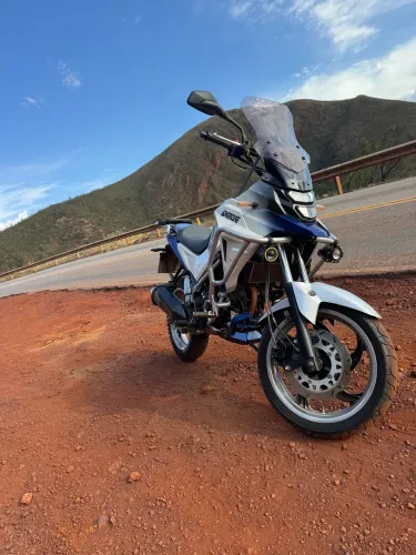 Vendo ou troco por moto