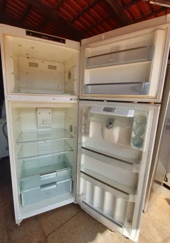 Vendo Geladeira Frost Free