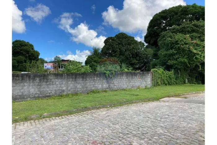 Terreno 931,50mt no Centro de Dias D´àvila