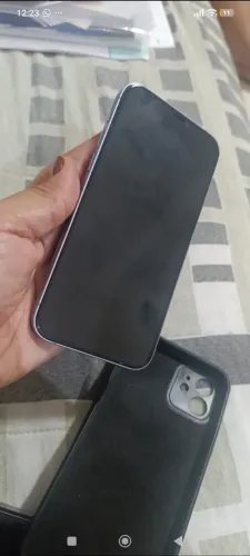 Vendo iPhone 12 64GB - Lilás ?