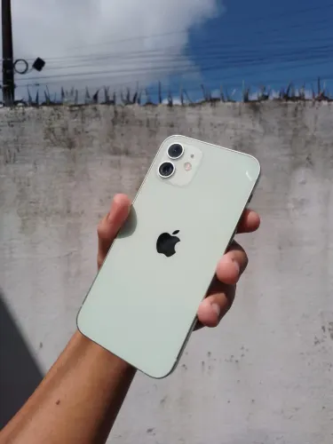 iPhone 12 normal