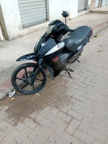 Vendo moto 50c