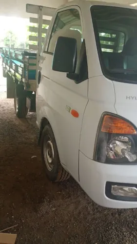Hyundai HR 2.5 TCI Diesel (rs/rd) 2013