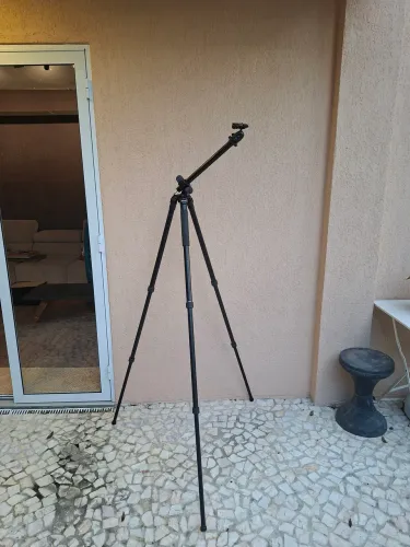 Tripé fotográfico Benro profissional