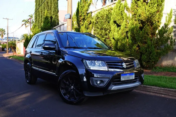 Suzuki Grand Vitara 2.0 16V 4x2/4x4 5P Aut. 2014