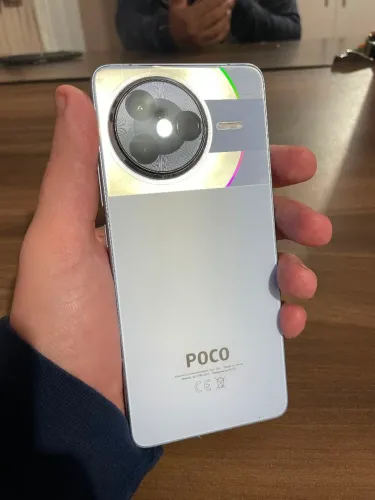 POCO F7 Pro 5G Snapdragon Gen3 (troco + volta)