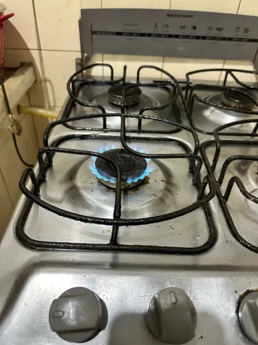 Vendo fogão 4 bocas eletrico