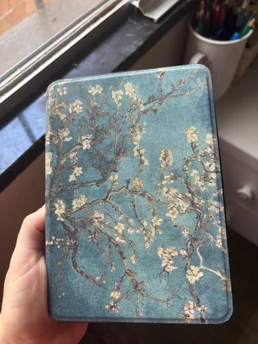Kindle Paperwhite 10ª Geração 8GB + Capa Van Gogh | Perfeito Estado