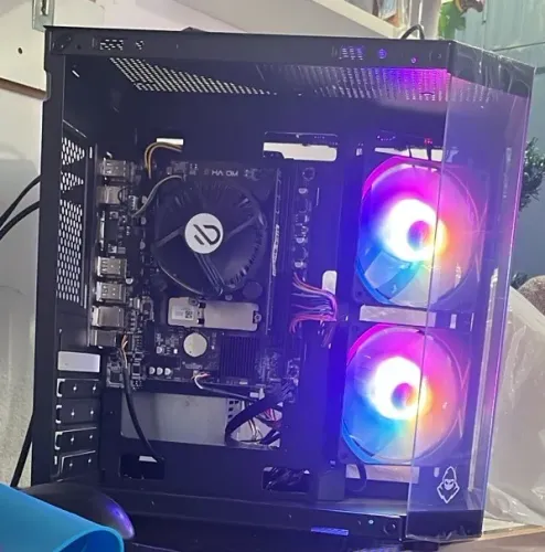 2 Fans RGB Mancer 120mm + ótimo fluxo de ar + pouco uso
