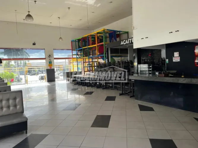 Prédio Comercial para alugar na Avenida Itavuvu em Sorocaba/SP