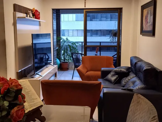 APT PARA VENDA OU TROCA POR IMÓVEL DE MENOR VALOR COMO PARTE DO PAGAMENTO DINHEIRO.