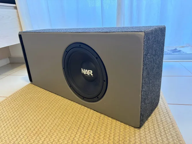 Subwoofer NAR Audio 12" 300W RMS 4 Ohms + Caixa 60L