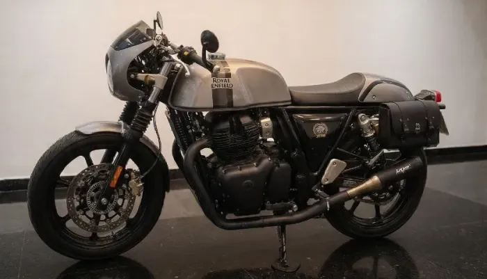 ÚNICA NO BRASIL: Royal Enfield Continental GT 650 + Capacete importado exclusivo na caixa
