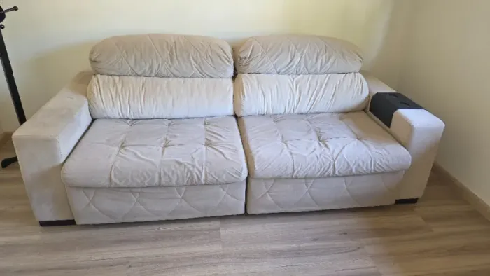 Sofá retrátil 2,50 ctt *